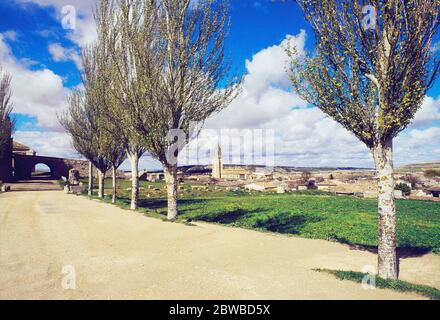 Überblick. Ampudia, Provinz Palencia, Castilla Leon, Spanien. Stockfoto