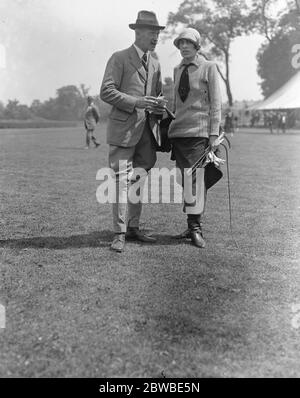 Polo Pony und Pferd Show in Ranelagh General Vaughan und Frau Tilney 1925 Stockfoto