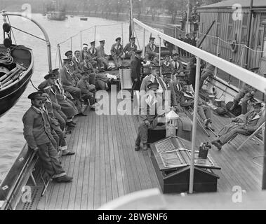 Wounded Tommies an Bord des Hafens von London Behörde "Dampfer" Conservator Stockfoto