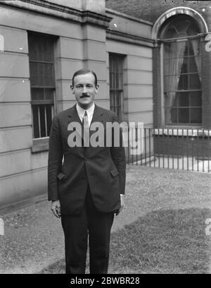 Earl's Tochter zu vermählten Lady Hermine Herbert, Tochter des Earl und Gräfin von Powis, die mit dem Herzog della Grazia Duke della Grazia 1924 verheiratet werden soll Stockfoto