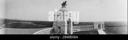 Südafrikanische Kriegsdenkmal in Delville Wood enthüllt werden. Ansicht des Bogens, der Teil des Denkmals ist. Oktober 1926 Stockfoto