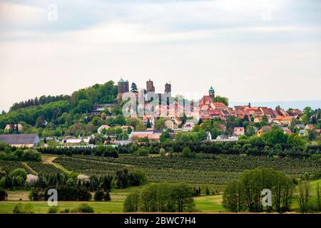 Stolpen, Deutschland. Mai 2020. Blick auf die mittelalterliche Veste Stolpen in der Sächsischen Schweiz. Quelle: Daniel Schäfer/dpa-Zentralbild/ZB/dpa/Alamy Live News Stockfoto