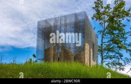 Arte Sella Holz arbeitet in der Natur in Trentino-Südtirol, Borgo Valsugana, dem Sellatal, Borgo Valsugana Norditalien, Europa. Arte Sella. Stockfoto