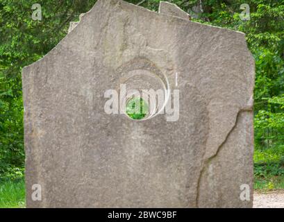 Arte Sella Holz arbeitet in der Natur in Trentino-Südtirol, Borgo Valsugana, dem Sellatal, Borgo Valsugana Norditalien, Europa. Arte Sella. Stockfoto