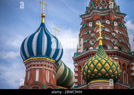 Kuppeln der Kirche Saint Basiles in Moskau Stockfoto