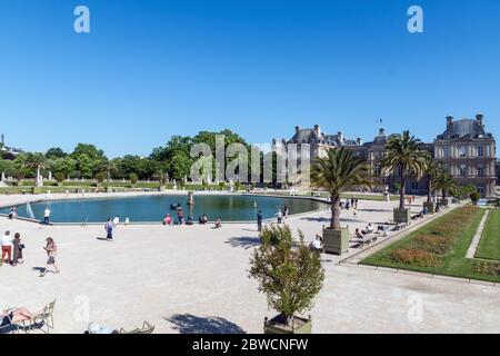 Jardin du Luxembourg in Paris nach der Sperrung des Coronavirus Stockfoto