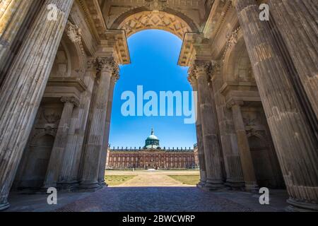 Blick auf das Neue Schloss von Potsdam Stockfoto