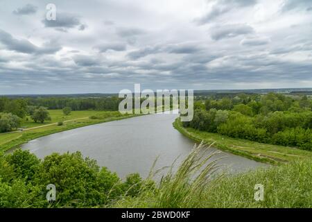 Blick über den Bug River vom Burgberg in Drohiczyn, Polen, Europa Stockfoto