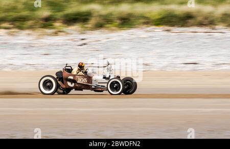 Vor 1949 amerikanische Hot Rods. Vintage Hot Rod Racing bei Pendine Sands Wales UK Event, veranstaltet von VHRA 2016 Stockfoto