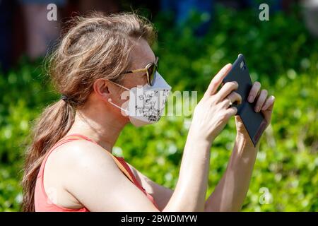 Fort Lauderdale, Usa. Mai 2020. Fort Lauderdale, FL - 31. Mai 2020: George Floyd Protestkundgebung und März am 31. Mai 2020 in Fort Lauderdale, Florida. Quelle: Maurice Ross/Der Fotozugang Quelle: Der Fotozugang/Alamy Live News Stockfoto