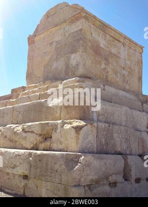 Pasargadae, Iran, Pasargadaeis das erste königliche Hauptstadt des achämenidischen Reiches. Das Grab von Kyros ist das wichtigste Denkmal in Pasargad Stockfoto