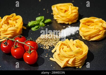 Verschiedene Nudelsorten aus der italienischen Toscana Stockfoto