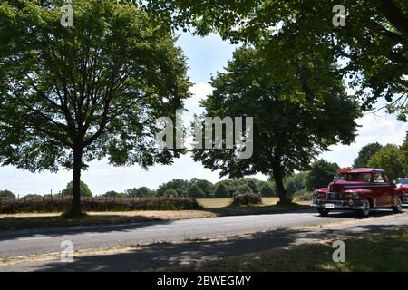 Ein klassisches rotes Oldtimer 1946-1947 Nash Stockfoto