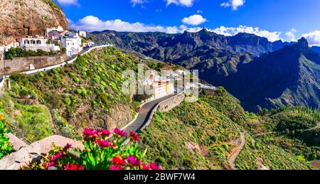 Das schönste und höchste Berg traditionelle Dorf von Gran Canaria Artenara, Spanien. Stockfoto