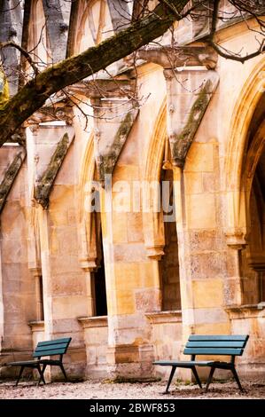 Die Kirche Saint-Séverin am linken seine-Ufer des gotischen Hofes aus dem 13. Jahrhundert, Frankreich. Stockfoto