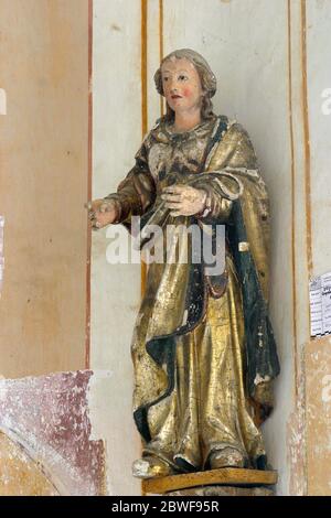 St. Anne, Statue in der Kapelle der Heiligen Anna in Desinic, Kroatien Stockfoto
