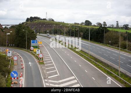 Devon - Lockdown beginnt- Coronavirus führt zu leeren Autobahnen während der Maifeiertage Stockfoto