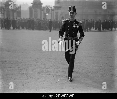 Investitur am Buckingham Palace London Surgeon Rear Admiral Bett 9. Februar 1922 Stockfoto