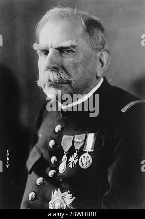 General Joffre . 16. August 1923 Marschall Joseph Jacques Césaire Joffre Stockfoto