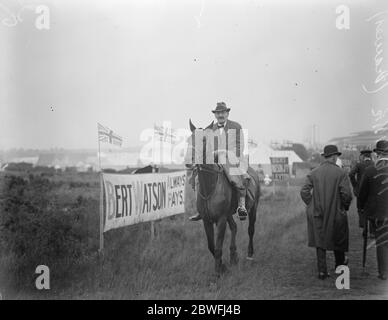 Im Royal Ascot De Mestre ( Trainer ) 19. Juni 1923 Stockfoto