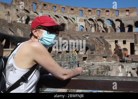 Rom, Italien. Juni 2020. Rom, Wiedereröffnung des Kolosseums nach dem Aussichtspunkt wegen Covid 19 Bild: Foto: Unabhängige Fotoagentur/Alamy Live News Stockfoto