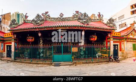 Ho Chi Minh Stadt, Vietnam - Januar ‎11, ‎2020: Ha Chuong Hoi Quan Pagode, Cholon (Chinatown), Ho Chi Minh Stadt (Saigon), Vietnam Stockfoto