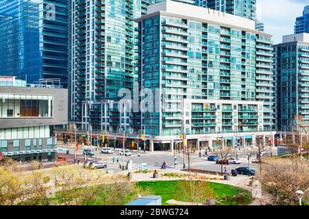 Toronto, Ontario, Kanada - 3. Mai 2020: Innenstadt von Toronto während der Coronavirus-Pandemie. Stockfoto