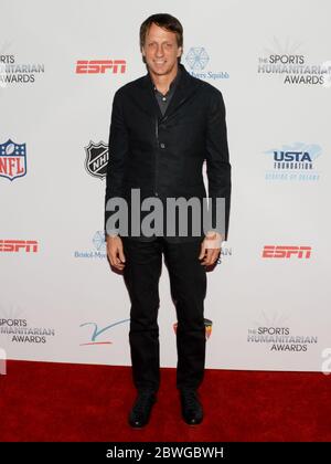 11. Juli 2017: Tony Hawk nimmt an der dritten jährlichen Sports Humanitarian of the Year Awards in LA LIVEâ €™S die Novo in Los Angeles am 11. Juli 2017. (Bild: © Billy Bennight/ZUMA Wire) Stockfoto