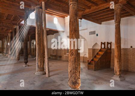 Innenraum der Juma Moschee in Chiwa, Usbekistan Stockfoto