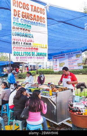 Mexiko-Stadt, mexikanisch, lateinamerikanisch, lateinamerikanisch, ethnisch, Chapultepec Metrostation, Markt, Mercado, lateinamerikanisch, ethnisch i Stockfoto