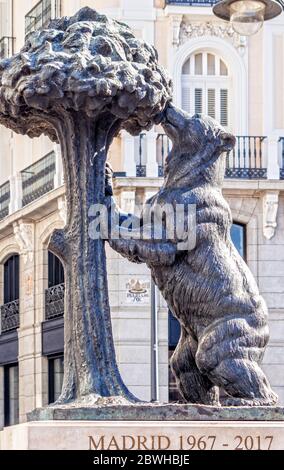 Estatua del Oso y el Madroño en la Puerta del Sol de Madrid. España Stockfoto