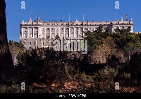 Palacio Real visto desde Madrid Río. Madrid. España Stockfoto