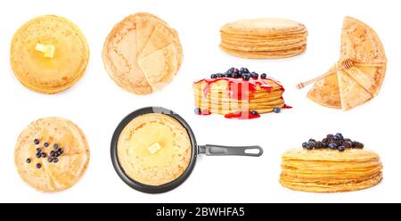 Set von leckeren Blini auf weißem Hintergrund Stockfoto