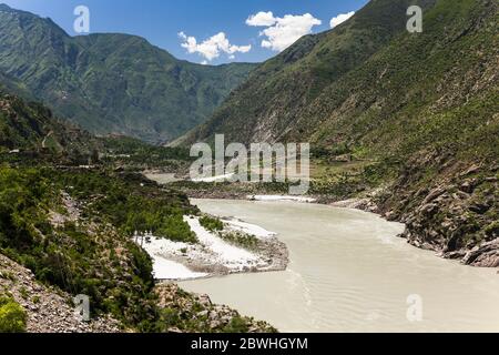 Der obere Dampf des Indus Flusses, nahe Besham Stadt, Indus Tal, Hindu kush Berg, Shangla, Khyber Pakhtunkhwa Provinz, Pakistan, Südasien, Asien Stockfoto