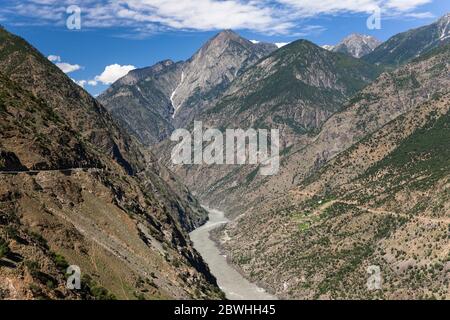 Der obere Dampf des Indus Flusses, nahe Besham Stadt, Indus Tal, Hindu kush Berg, Shangla, Khyber Pakhtunkhwa Provinz, Pakistan, Südasien, Asien Stockfoto