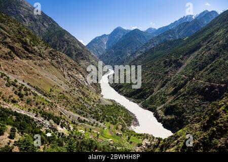 Der obere Dampf des Indus Flusses, nahe Besham Stadt, Indus Tal, Hindu kush Berg, Shangla, Khyber Pakhtunkhwa Provinz, Pakistan, Südasien, Asien Stockfoto