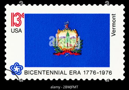 VEREINIGTE STAATEN VON AMERIKA - UM 1976: Eine Briefmarke, die in den USA gedruckt wurde, um 1976 Vermont gewidmet. Stockfoto