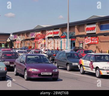 1995, Retail Park in Darlington, Nordostengland, Großbritannien Stockfoto