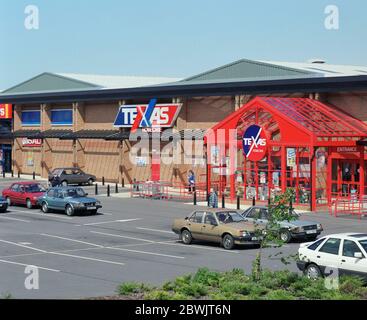 1995, Retail Park in Darlington, Nordostengland, Großbritannien Stockfoto