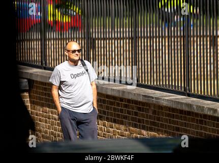 London, Großbritannien. Juni 2020. Dominic Cummings at 10 Downing Street, London Credit: Ian Davidson/Alamy Live News Stockfoto