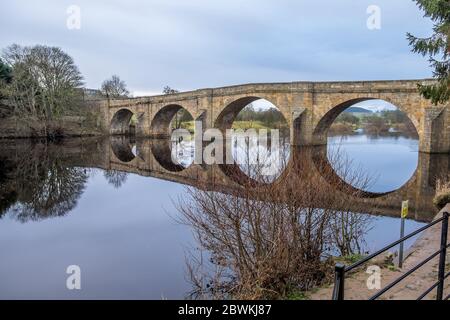 Chollerford Brücke über den Fluss Tyne, Northumberland. Stockfoto