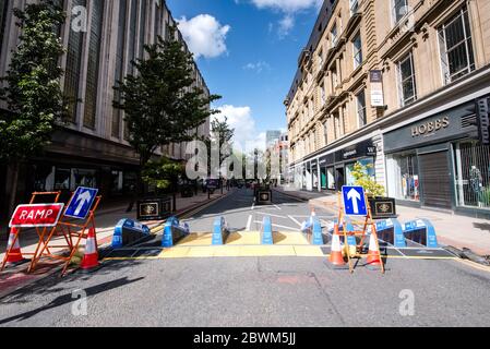 Fußgängerzonen in Deansgate, Manchester, während der Coronavirus-Pandemie 2020. Stockfoto