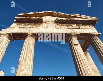 Hadrian Tor oder Bogen von Trajan in Athen in griechenland Stockfoto