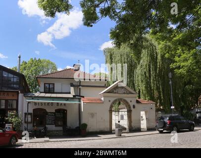 Krakau. Krakau. Polen. Kazimierz, ehemaliges jüdisches Viertel. Eingang zum Friedhof Remuh und Synagoge. Stockfoto