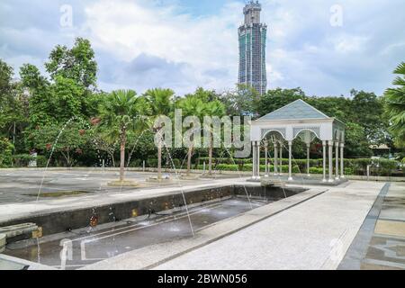 KUALA LUMPUR, MALAYSIA - 28. NOVEMBER 2019: Nationale Moschee Masjid Negara in Kuala Lumpur, Malaysia am Sommertag Stockfoto