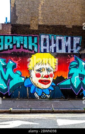 Wandbild von Boris Johnson als Clown von Ante ltd in Fashion Street, Spitalfields, London, Großbritannien Stockfoto