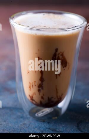 Closeup Schokolade Kaffee auf Stein Hintergrund, kopieren Raum Stockfoto