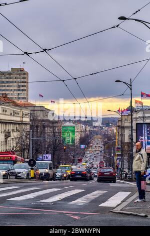 Belgrad / Serbien - 21. Dezember 2019: Kneza Milosa Straße in der Innenstadt von Belgrad, einer der Hauptstraßen in Belgrad, der Hauptstadt Serbiens Stockfoto