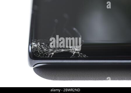 Gebrochene Ecke eines Smartphone gekrümmten Bildschirm. Stockfoto
