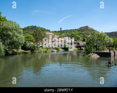 Freyburg Unstrut mit Blick auf die Neuenburg Stockfoto